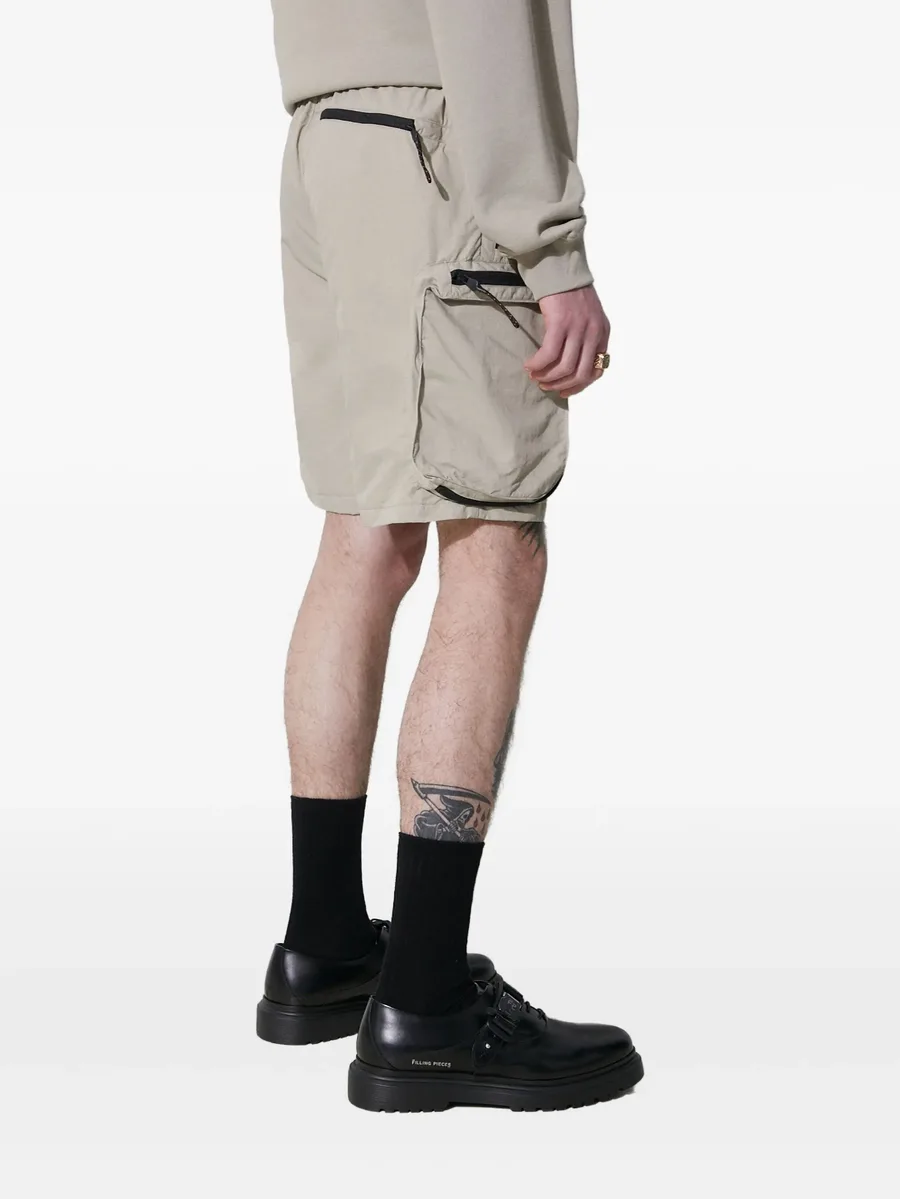 belted cargo shorts 8