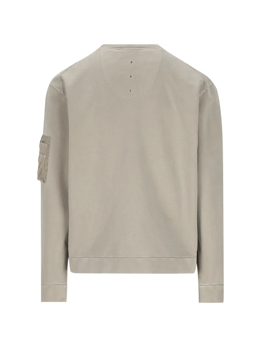 zip-pocket sweatshirt 4