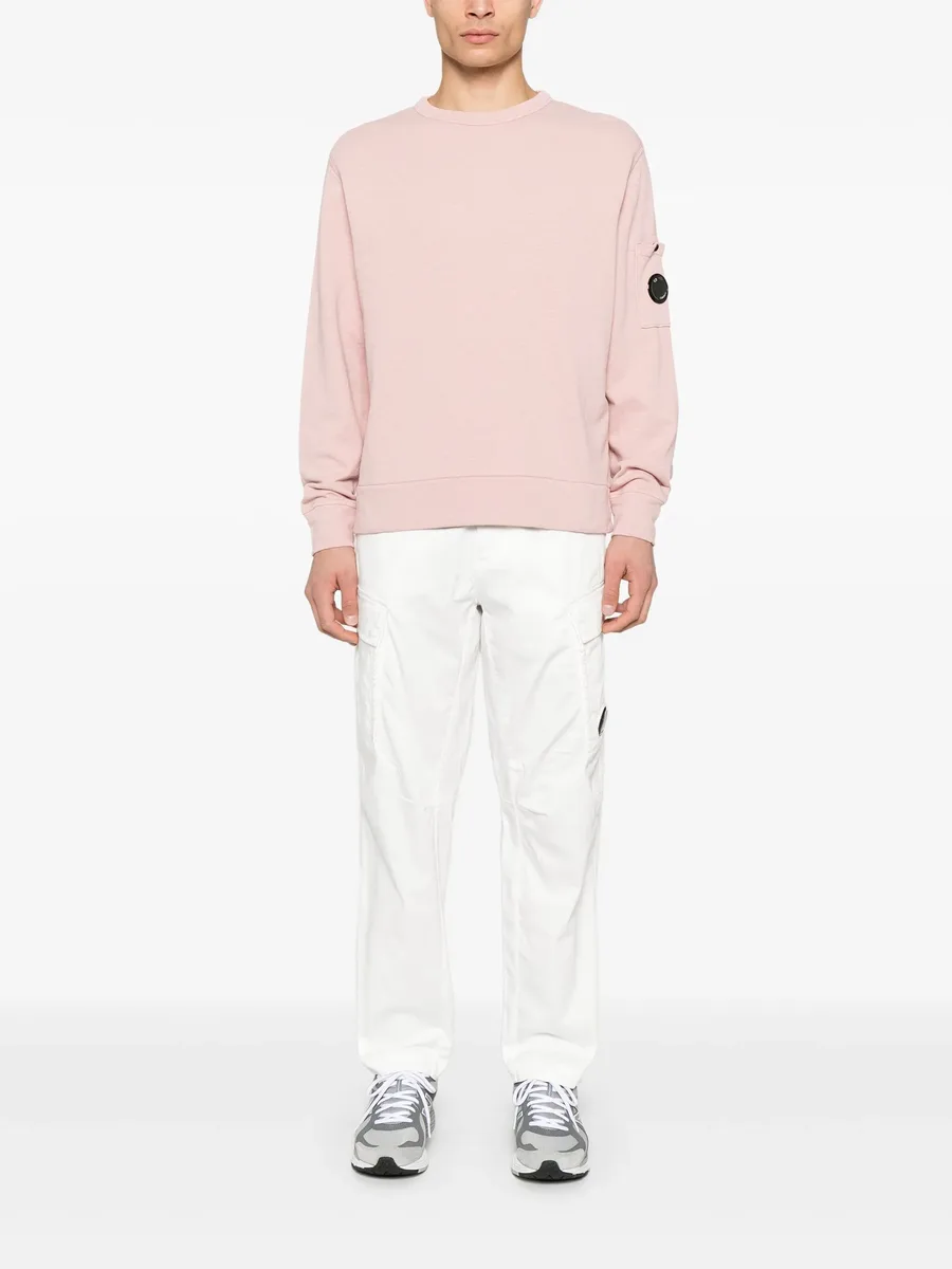 Lens-detail sweatshirt 4