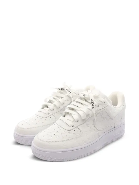 кроссовки Air Force 1 Monogram 2022 из коллаборации с Nike