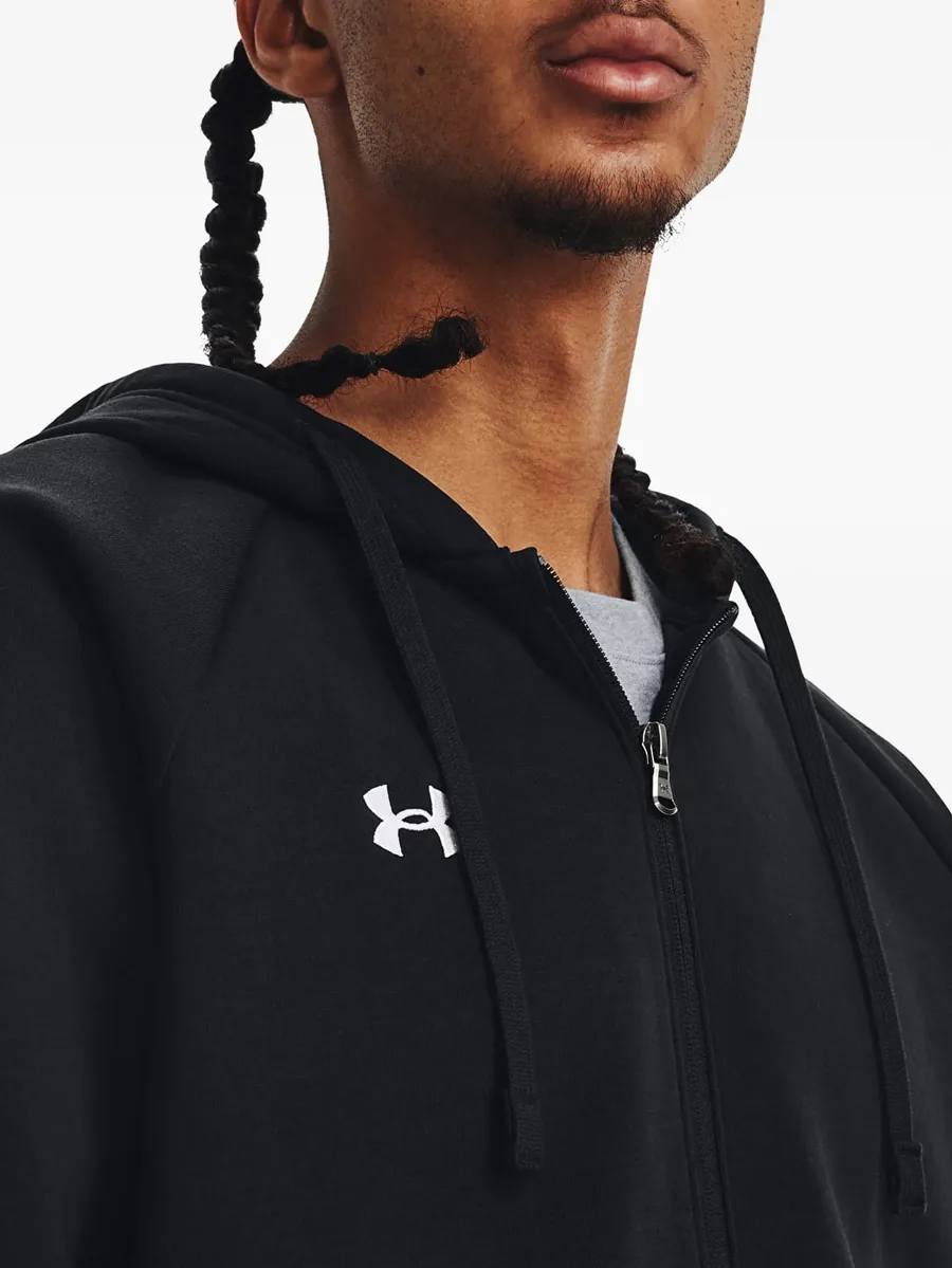 zip-up hoodie 10