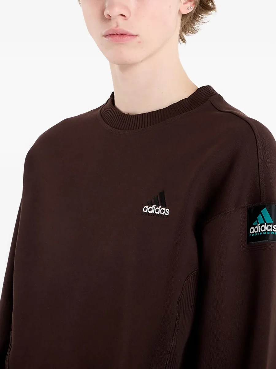 crew-neck sweatshirt 6