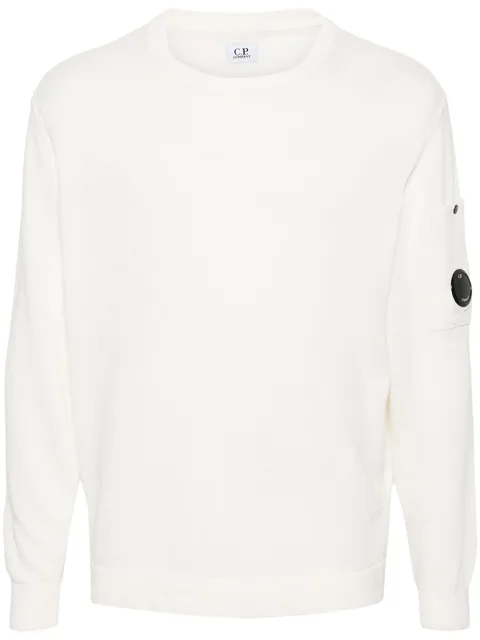 Lens-detail jumper