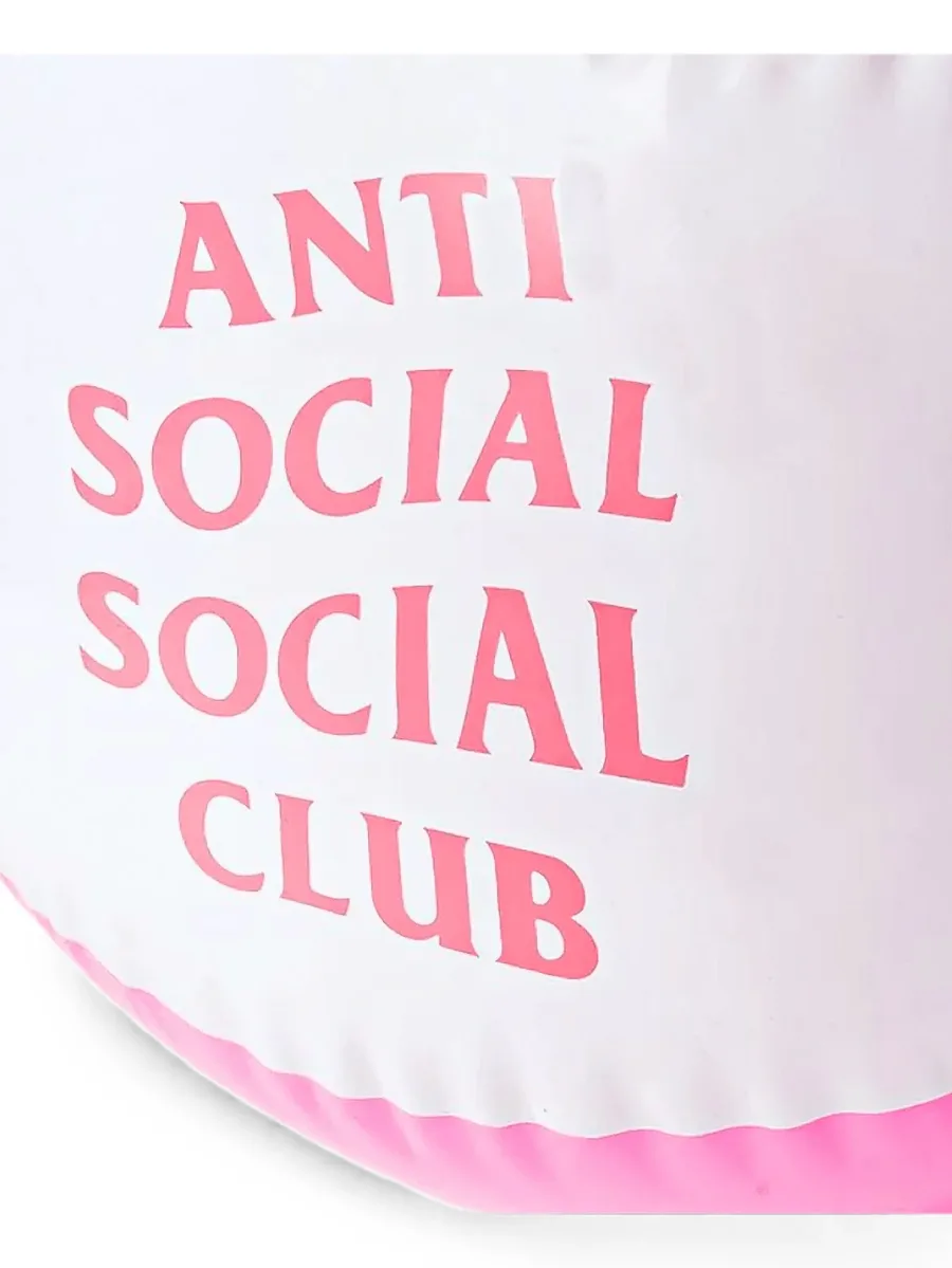 logo-print beach ball 4