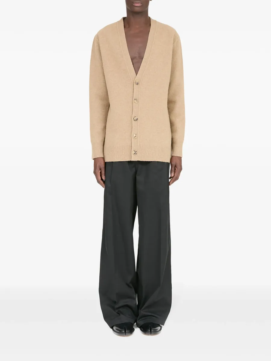 V-neck wool cardigan 4