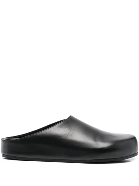 round-toe leather slippers