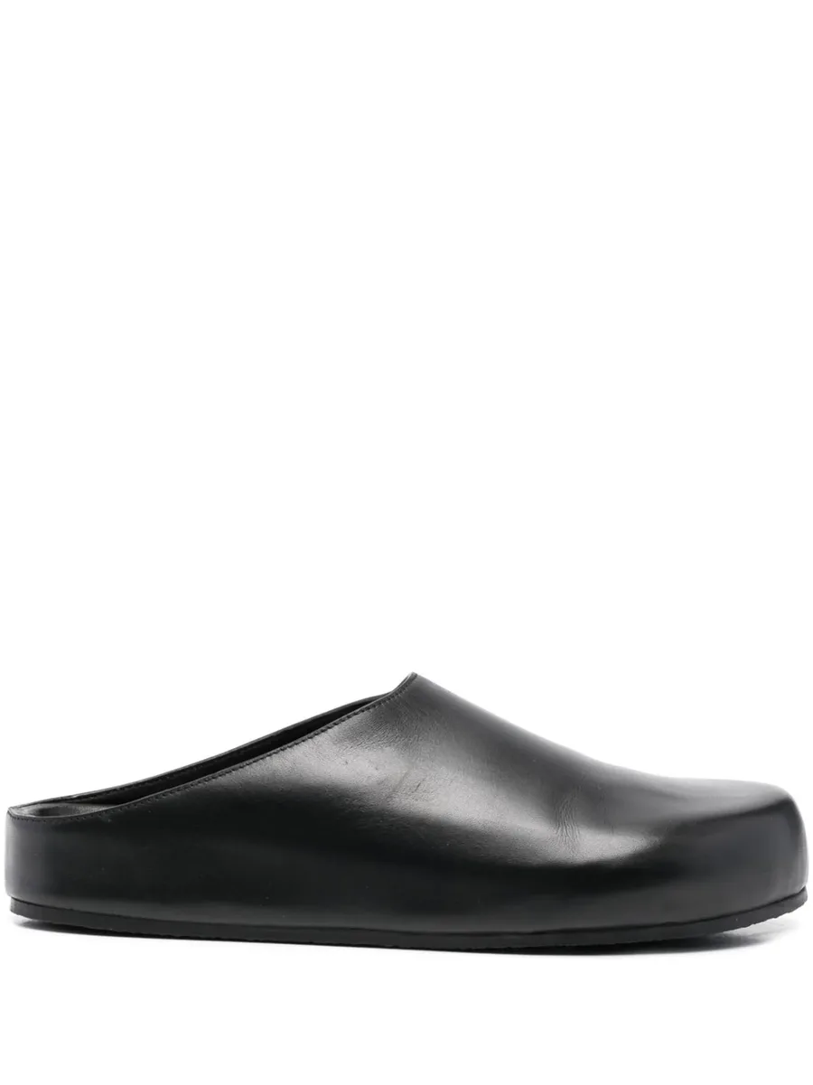 round-toe leather slippers 1