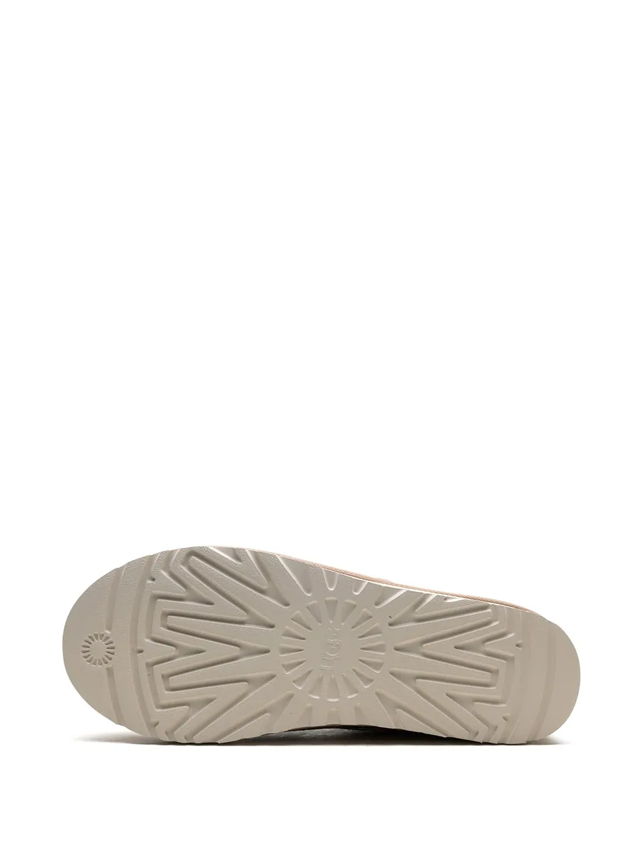 Tasman Palace slippers 8