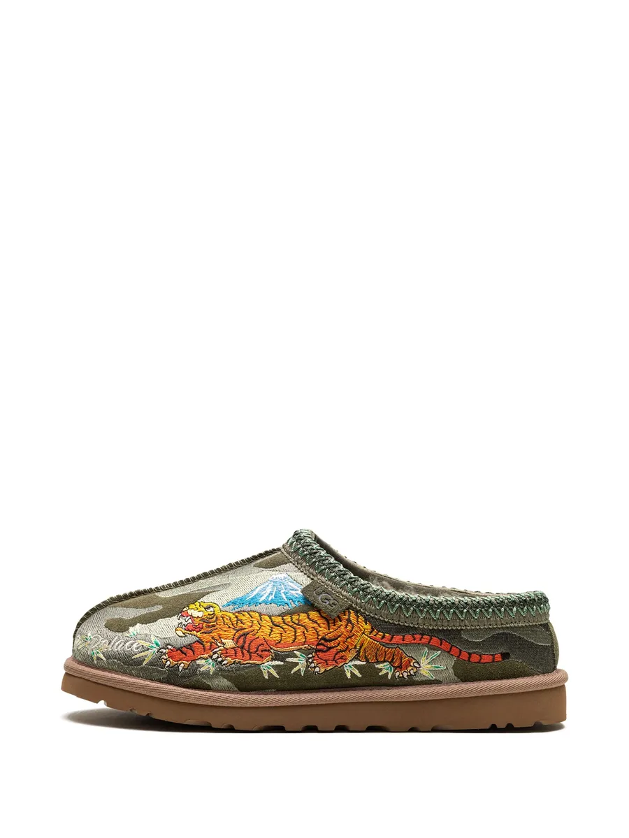 Tasman Palace slippers 10
