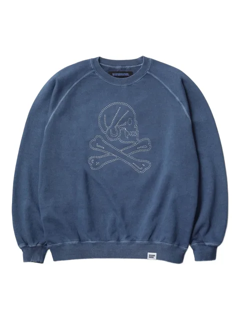 skull-graphic sweatshirt