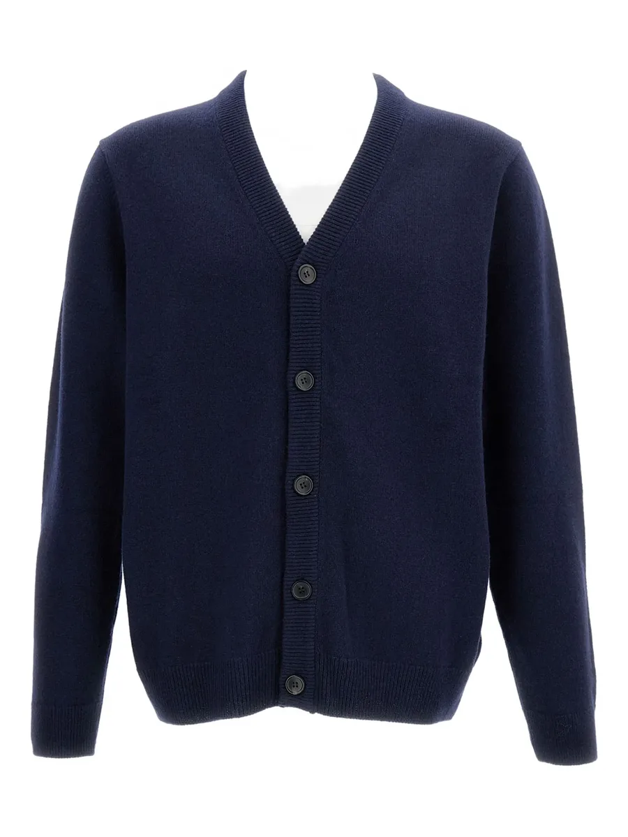 V-neck buttoned cardigan 2
