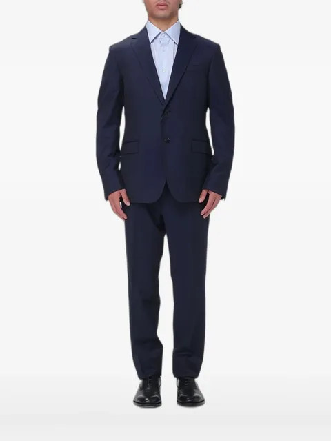 single-breasted suit