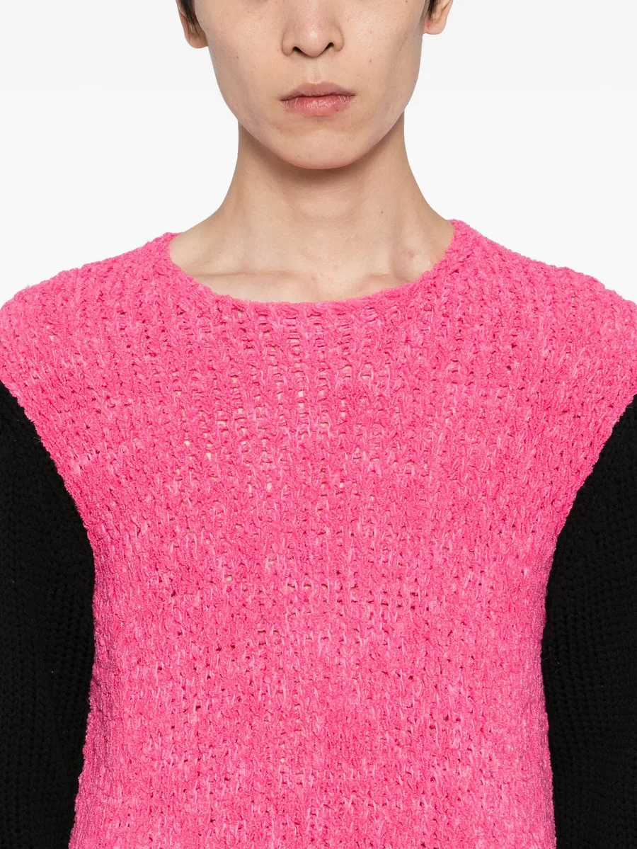 contrast-color jumper 10