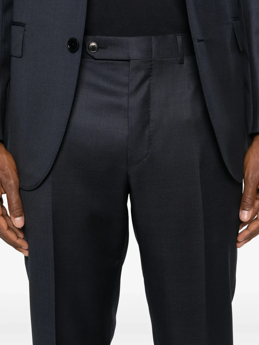 single-breasted wool suit 10