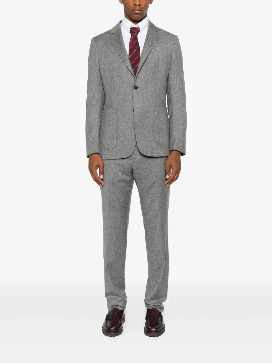 button suit 3
