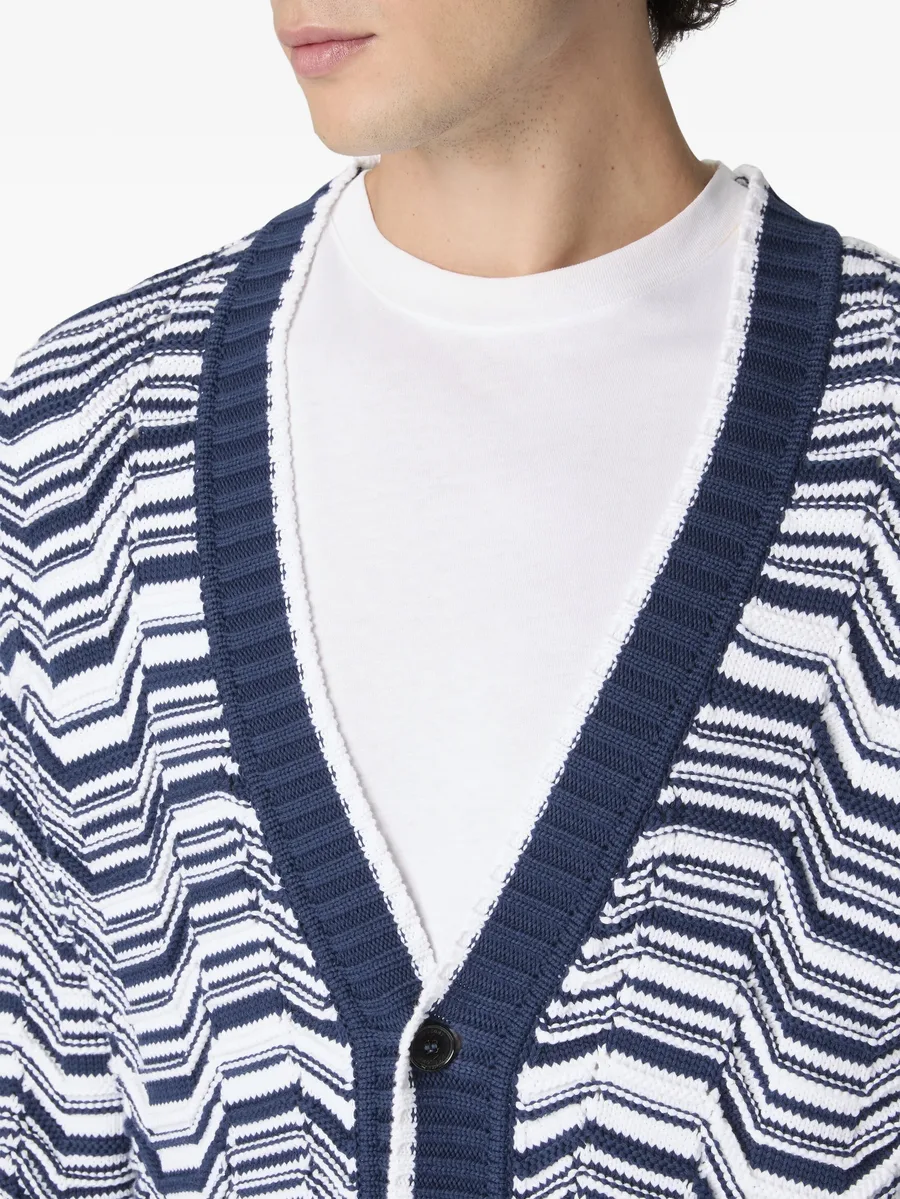 V-neck striped-pattern cardigan 8