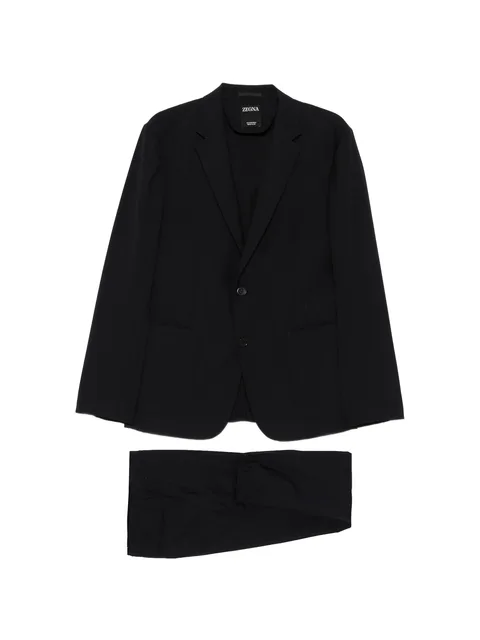single-breasted suit