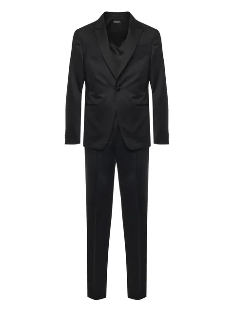 single-breasted suit