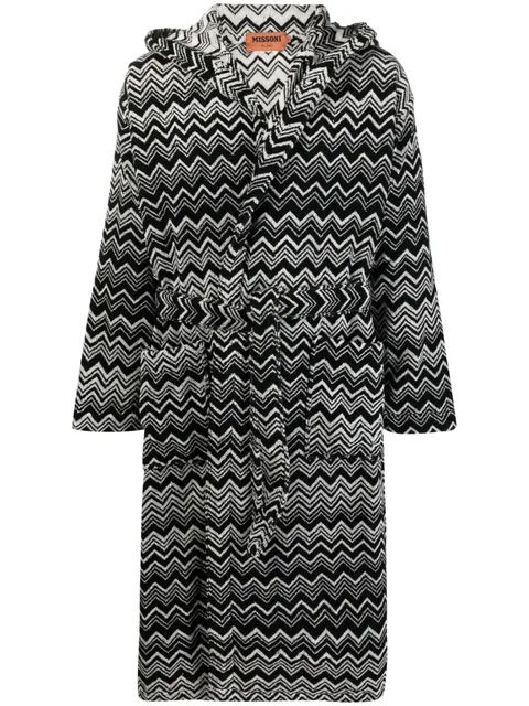 zigzag-pattern bath robe