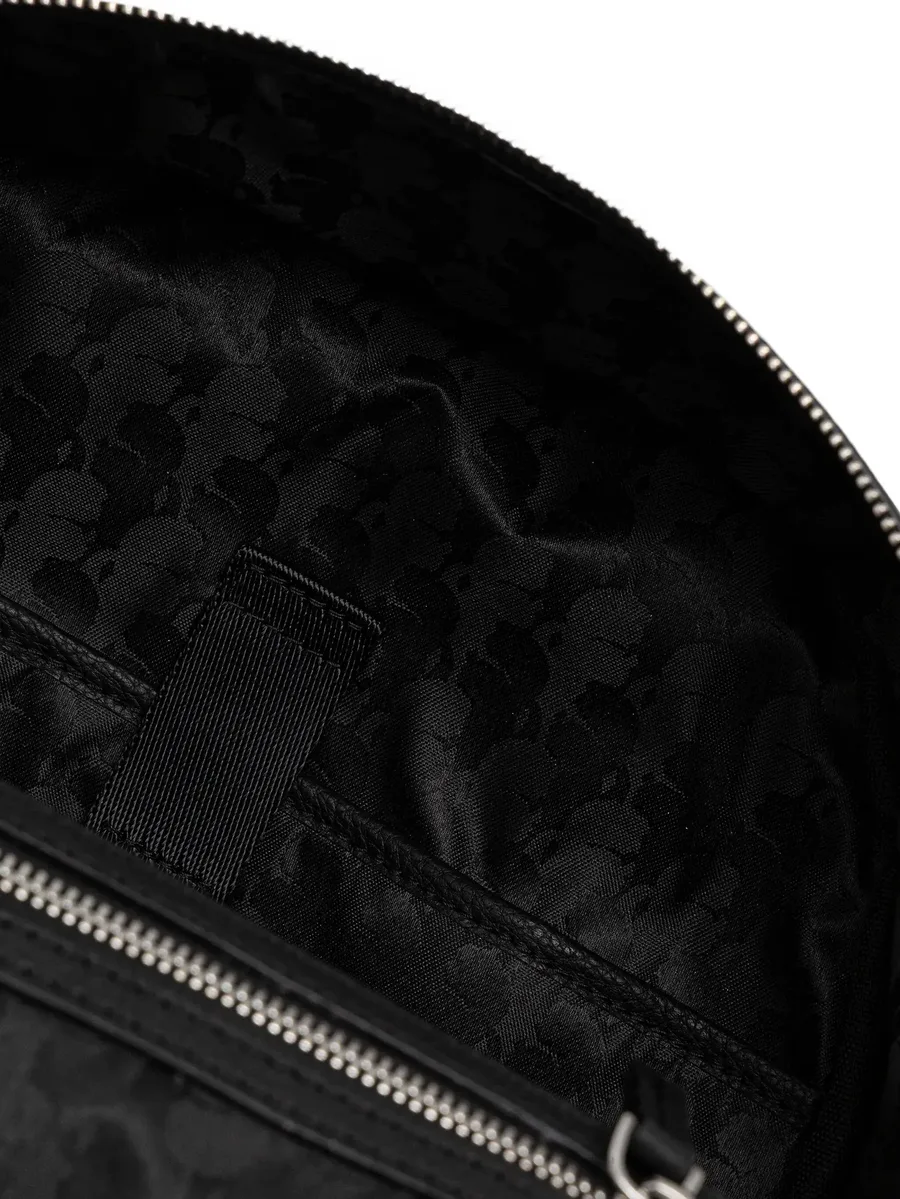 zip logo backpack 4