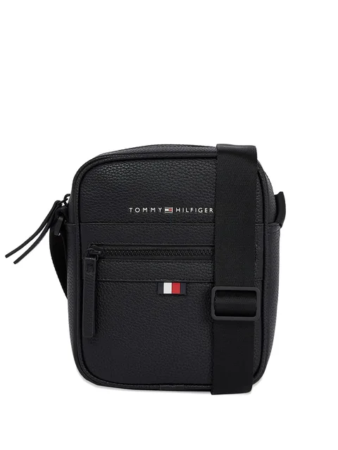 small Essential messenger bag