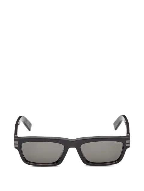 солнцезащитные очки в прямоугольной оправе