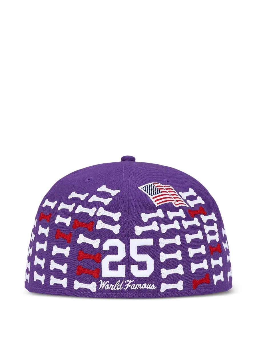 бейсболка с логотипом из коллаборации с New Era 4