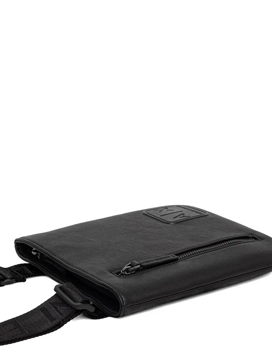 logo-patch zip-pocket messenger bag 3