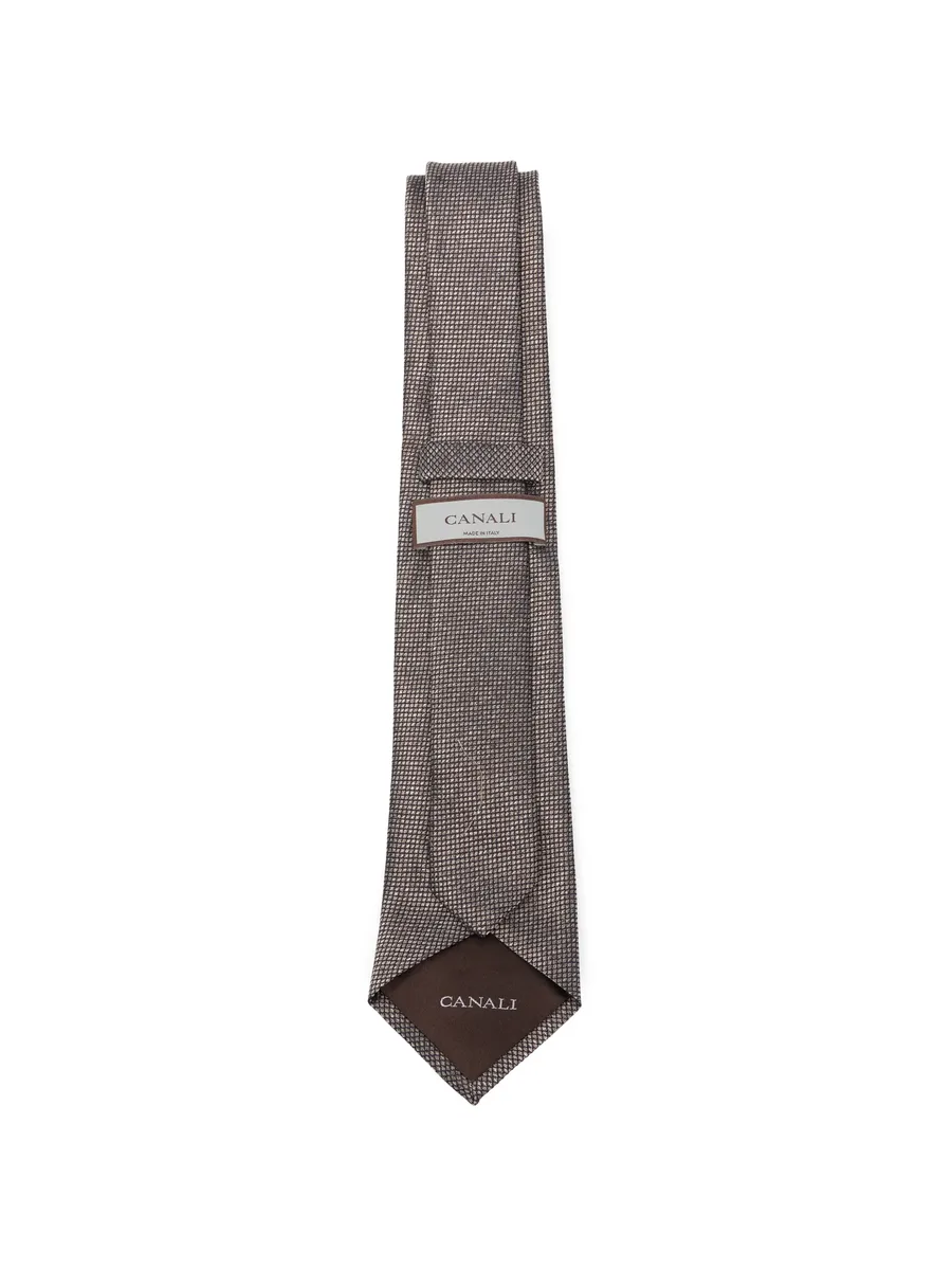 patterned tie 4