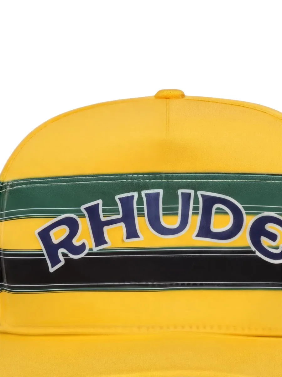 кепка в полоску с логотипом 4