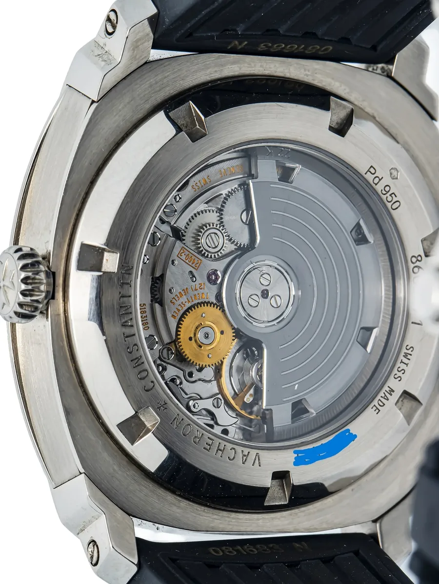 Quai de l'Ile 41mm watch 11