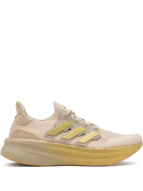 кроссовки Ultraboost 5