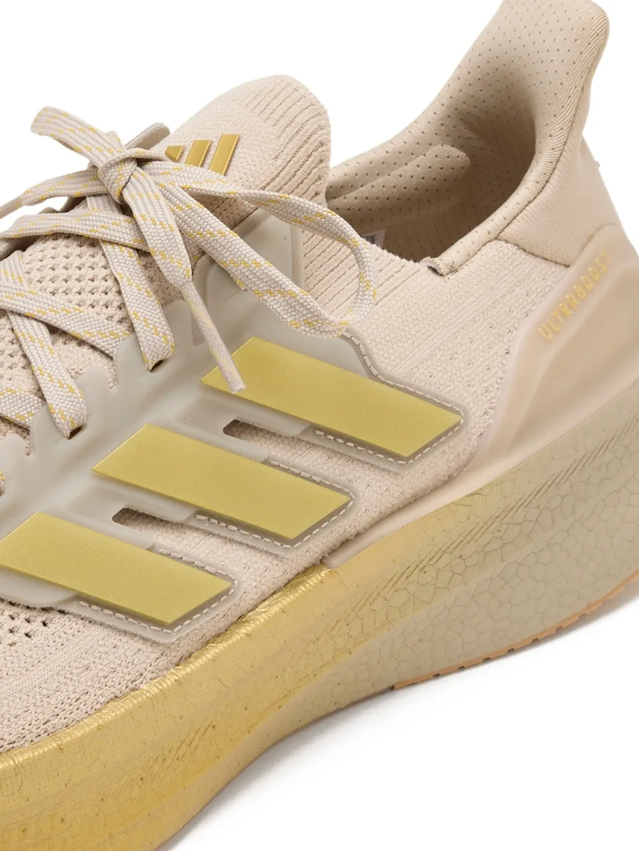 кроссовки Ultraboost 5 8