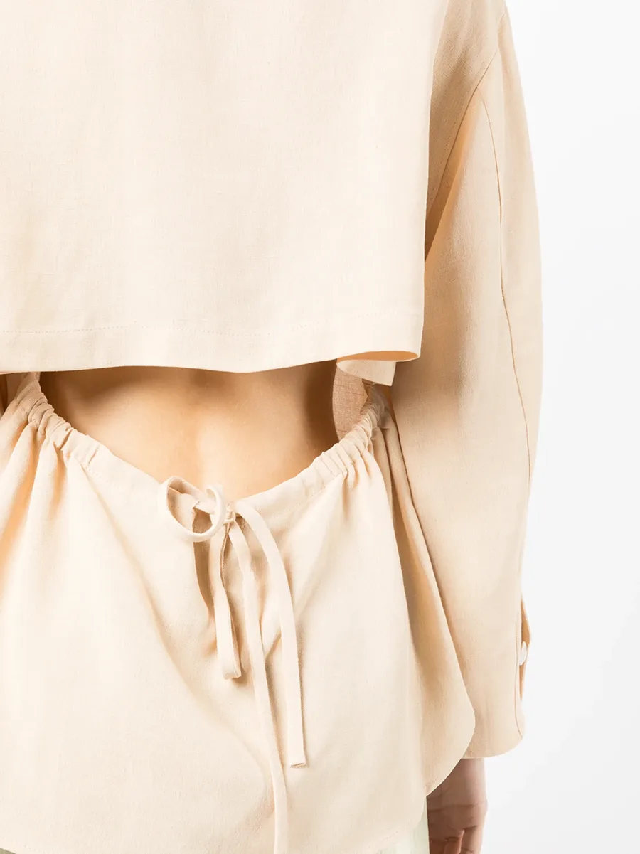 tie-fastened long-sleeved shirt 9