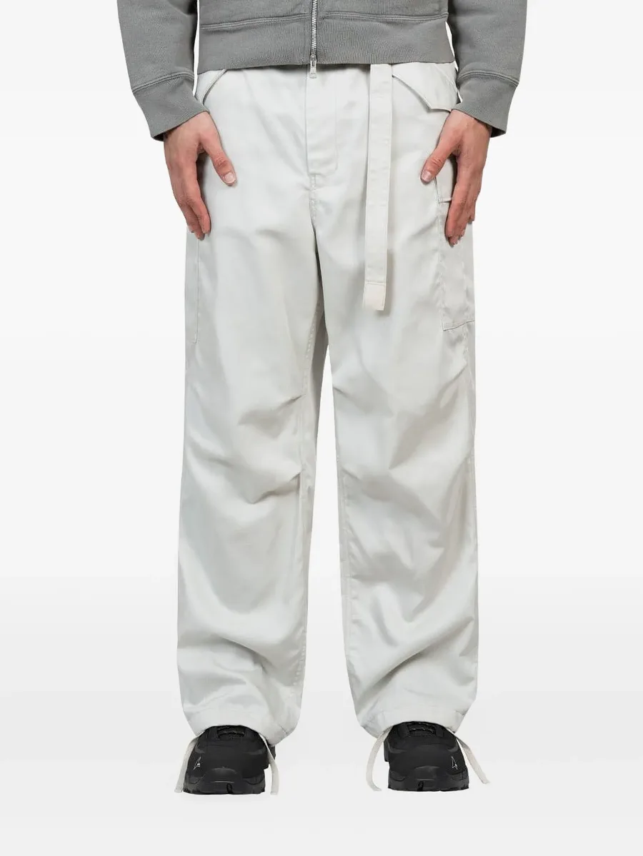 cargo-pocket trousers 2