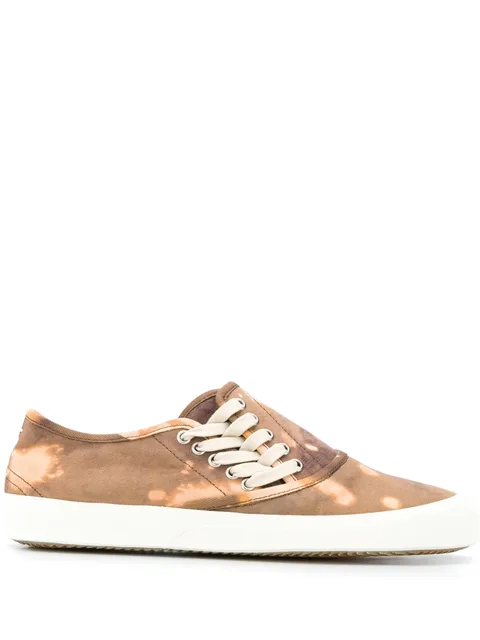 tie-dye print sneakers