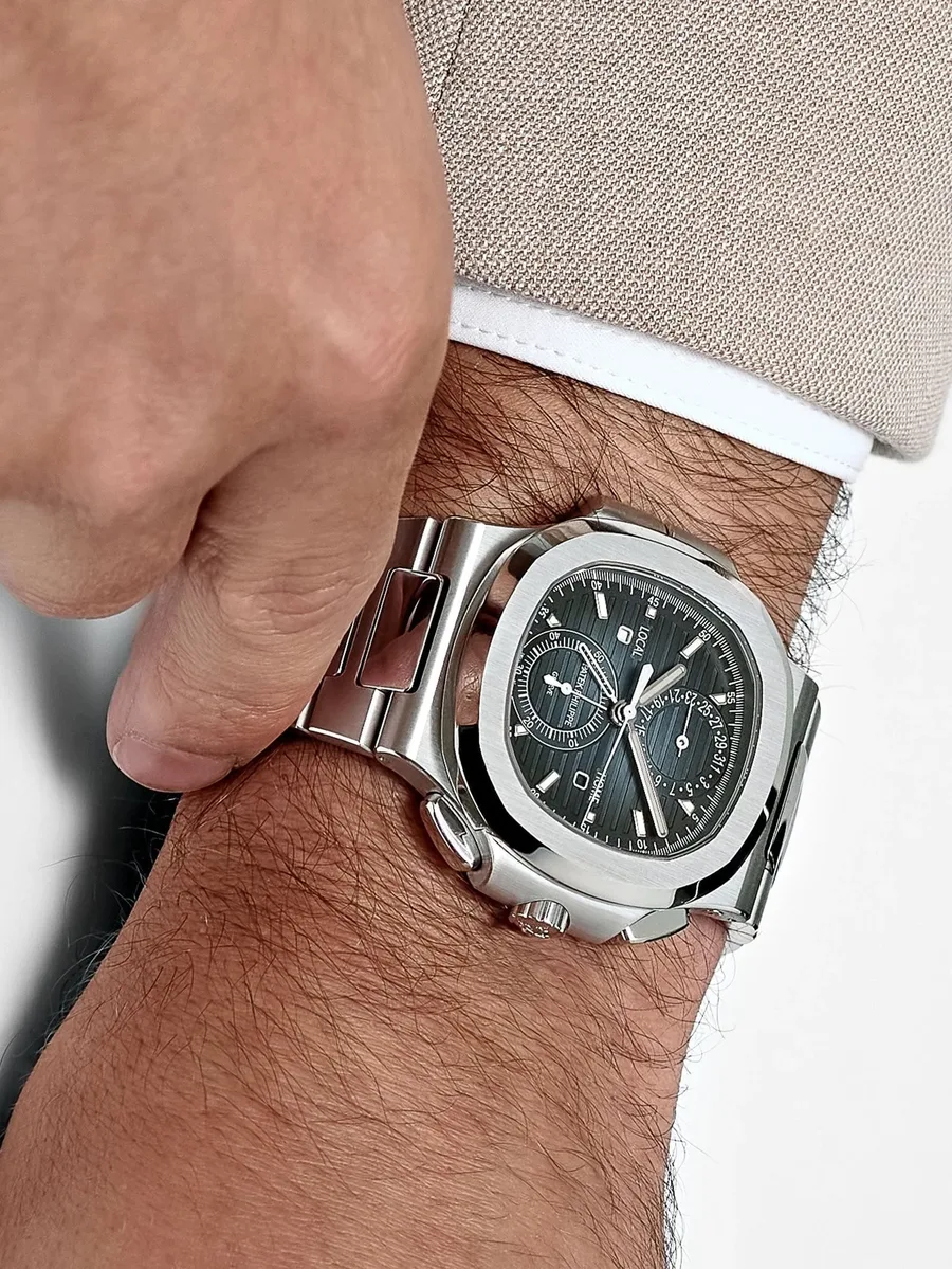 наручные часы Nautilus 5990/1A-011 Travel Time Flyback Chronograph 40 мм (2023 год) 3