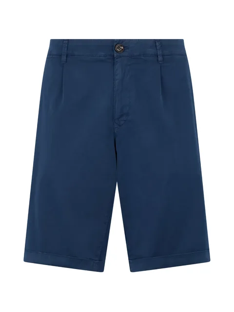 darted Bermuda shorts