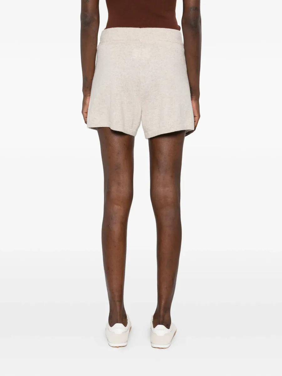 elasticated-waist shorts 7