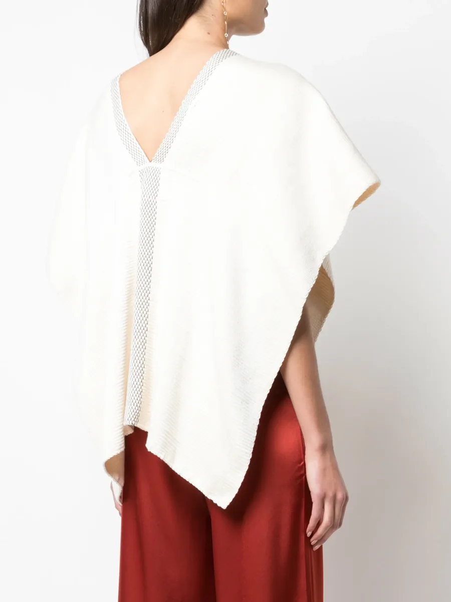 short-sleeve flared sweater 7