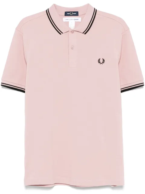 рубашка поло с вышитым логотипом из коллаборации с Fred Perry