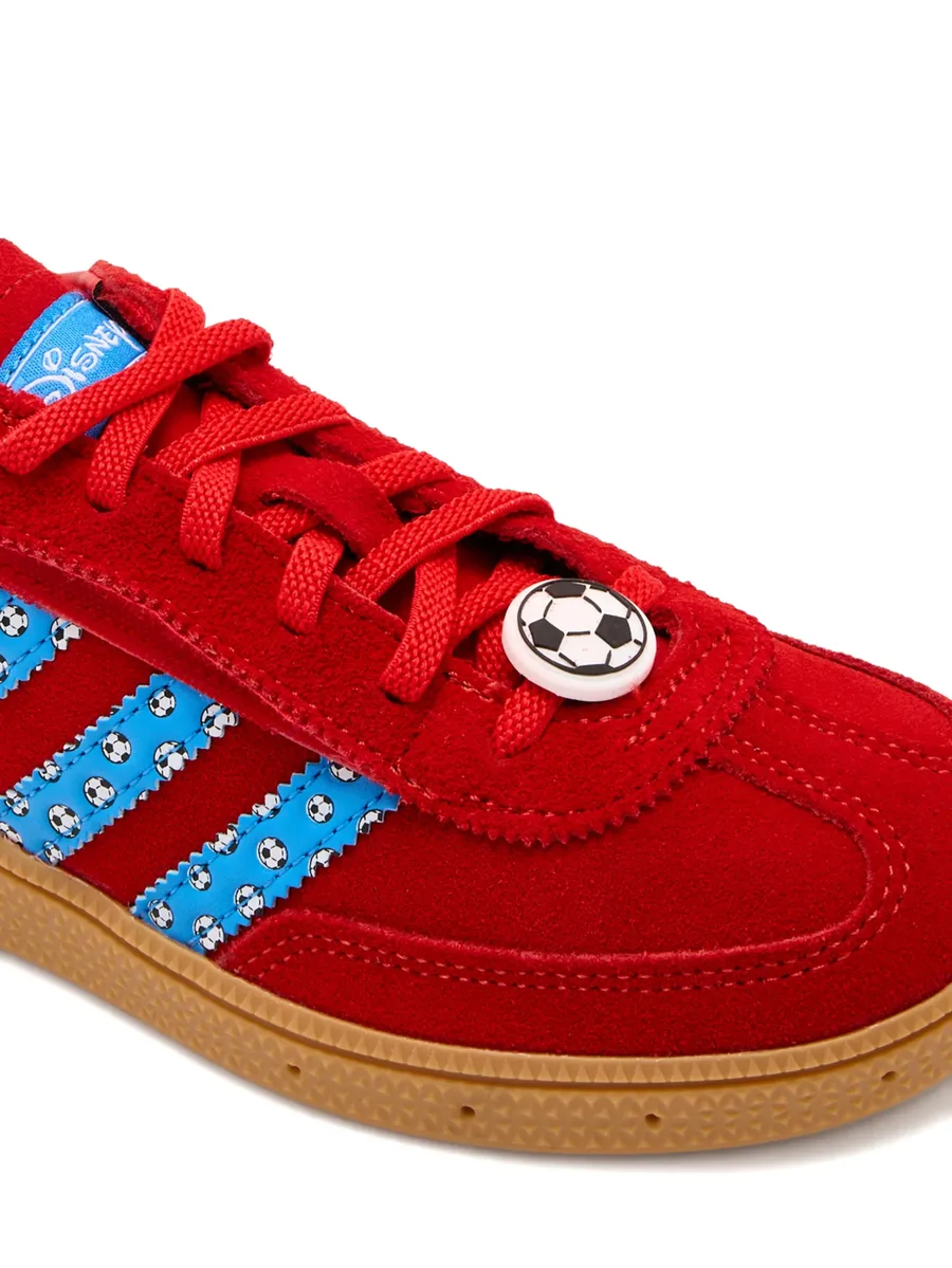 кроссовки Handball Spezial из коллаборации с Disney 8