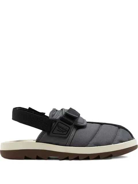 Beatnik slippers