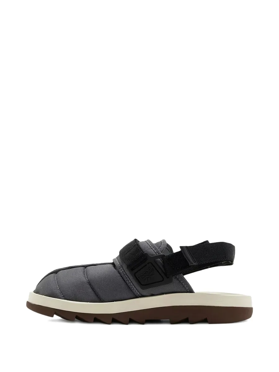 Beatnik slippers 5