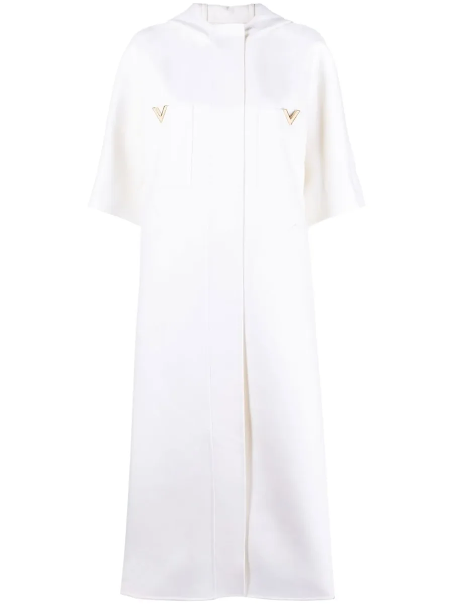 VGold hooded cape 1