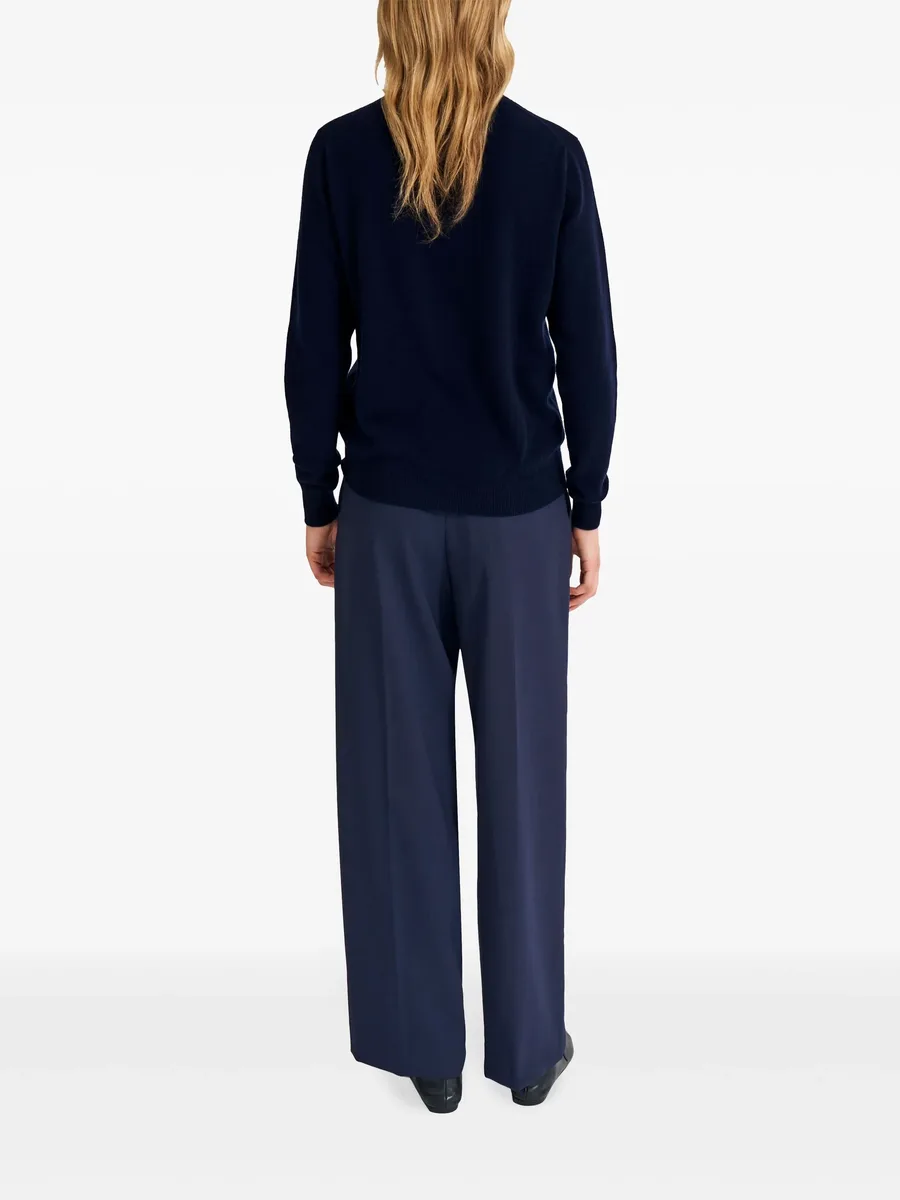 round-neck cashmere sweater 5