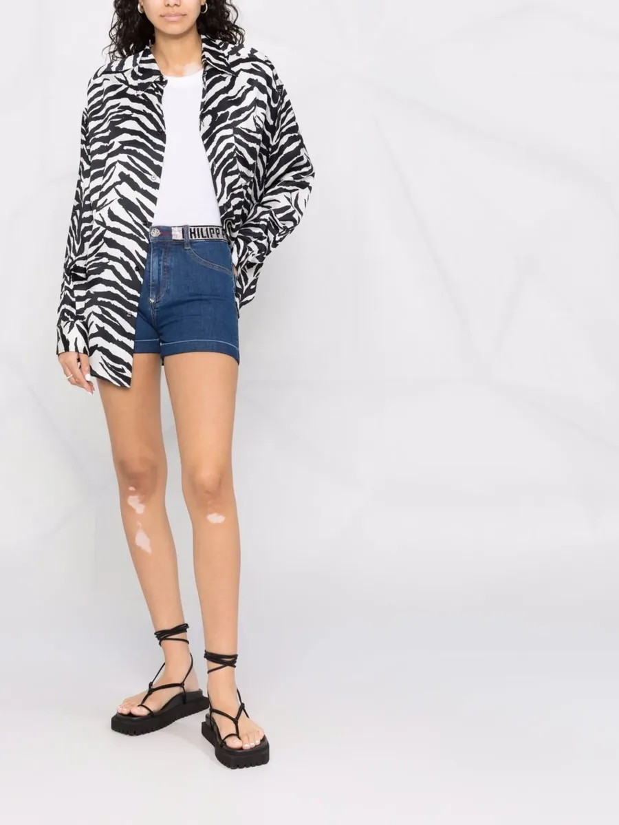 logo-embellished denim shorts 4