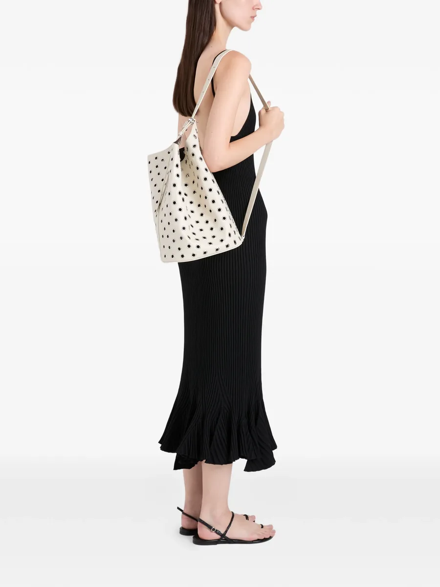 Brant bucket bag 6