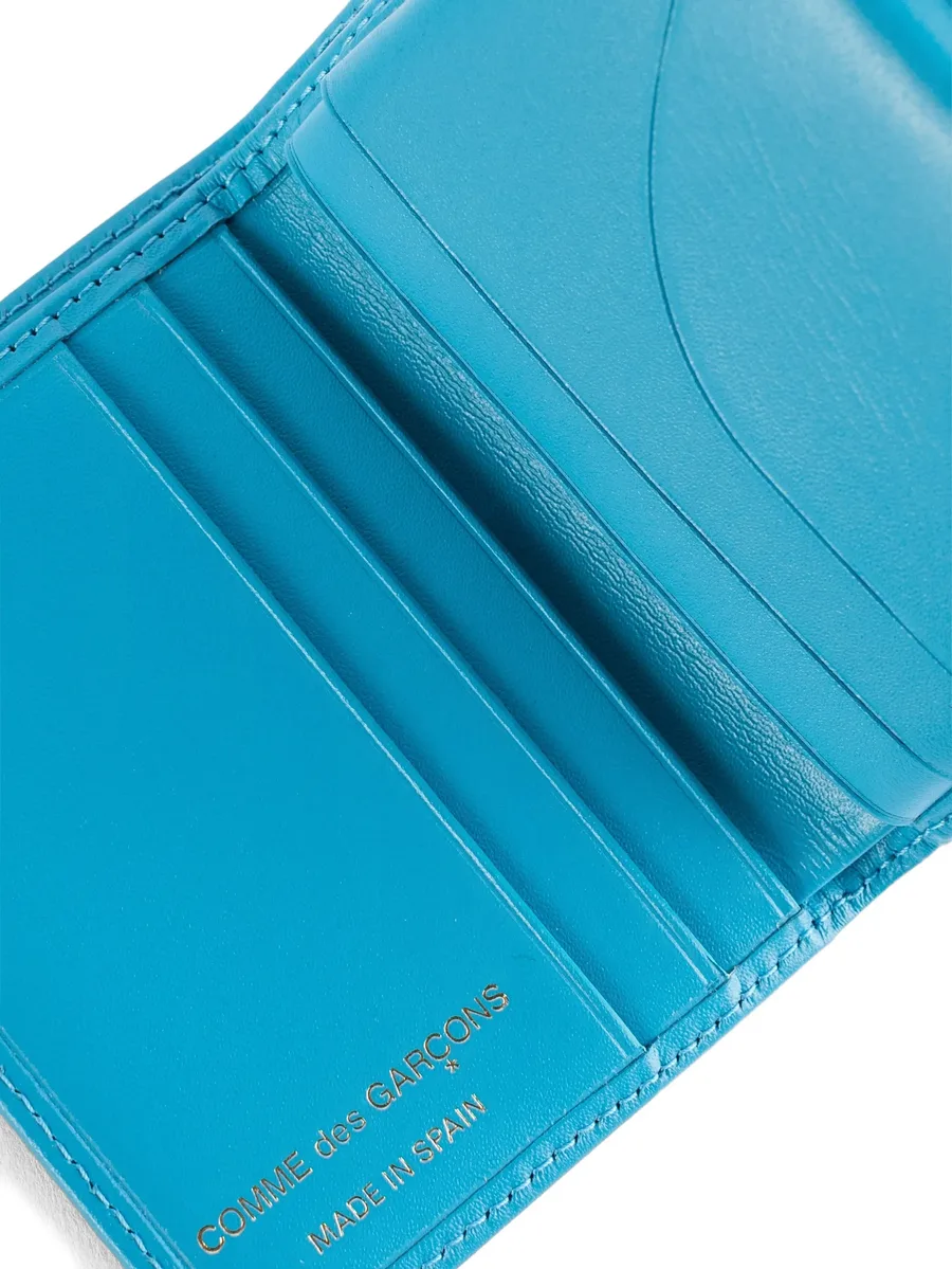 bi-fold leather wallet 9
