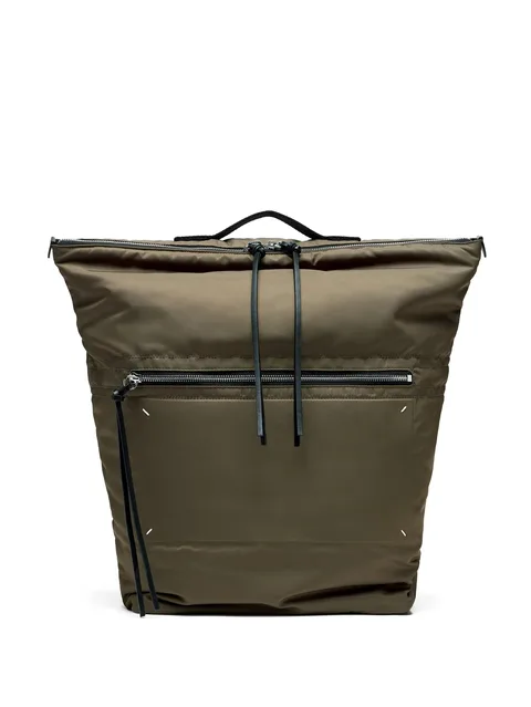 Zip Line four white stitches backpack